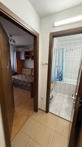 Luica, Piata Resita, ap. 2 cam., semidec., Oferta! usor negociabil