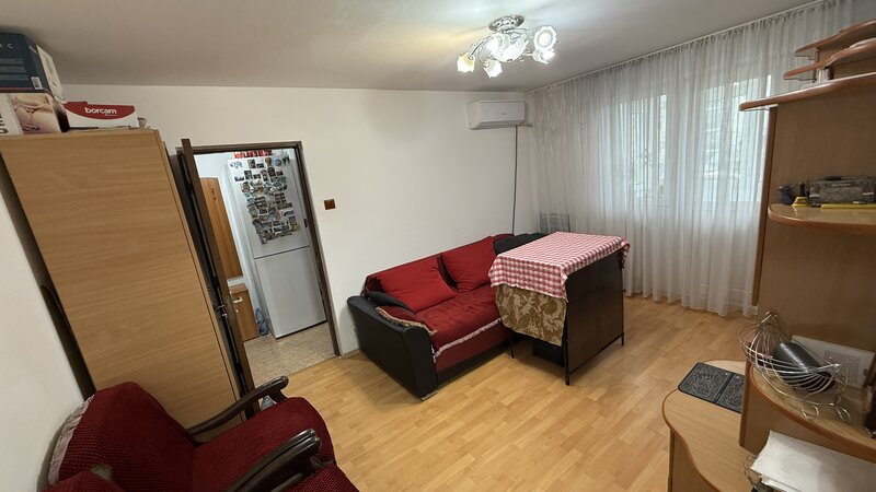 Luica, Piata Resita, ap. 2 cam., semidec., Oferta! usor negociabil