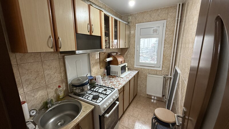 Luica, Piata Resita, ap. 2 cam., semidec., Oferta! usor negociabil